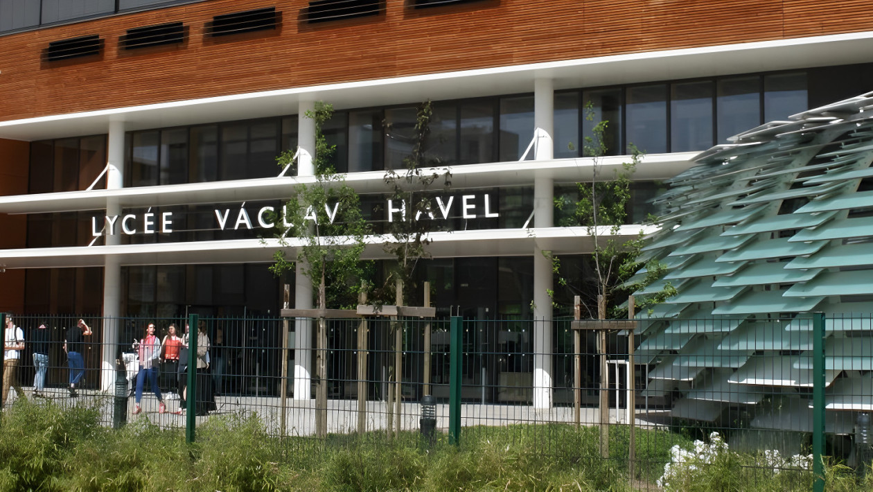 Petite histoire de l'�crivain devenu pr�sident sans le vouloir ou ''Le tch�que sans pr�vision''