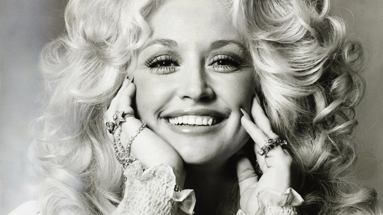 Hommage à Dolly Parton, icône de la culture pop disparue le 25 août 2026