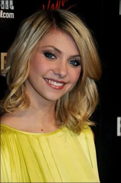 Avec qui Jenny perd-elle sa virginité ?