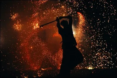 Qui chantait "La salsa du démon" ?