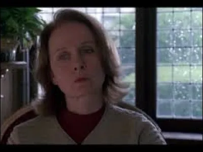 Dans la série "Grey's Anatomy", la mère de Meredith Grey est atteinte d'Alzheimer. 
Vrai ou faux ?