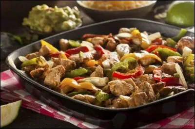 Le « fajita » est un mets de cuisine texane influencée par la gastronomie mexicaine. Comment désigne-t-on cette cuisine ?