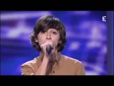 Quel est le nom du village espagnol d'Esteban ?