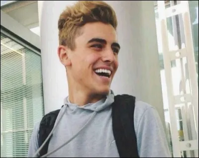 Photo de groupe ou photo de "clans", que pr&eacute;f&egrave;res-tu ?