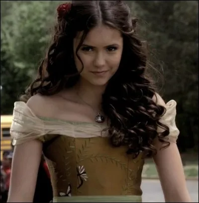 Avec qui est-elle déjà sortie ?