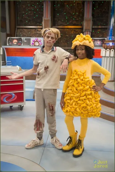 Qui est Charlotte pour Henry ?