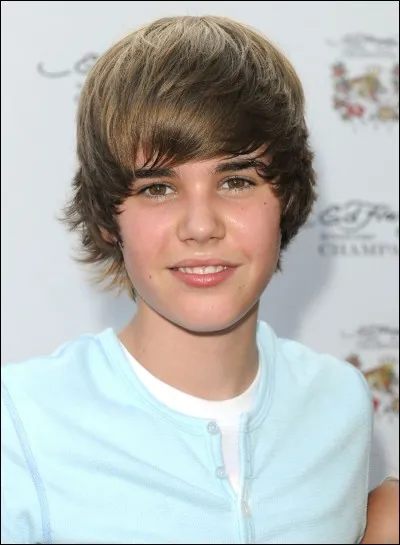 Quelle a &eacute;t&eacute; sa toute premi&egrave;re chanson &agrave; succ&egrave;s ?