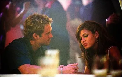 Parmi ces propositions, dans lequel de ces "Fast and Furious" Éva Mendes a-t-elle joué, sous le personnage de Monica Fuentes ?