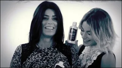 Qui est la mère de Tini ?