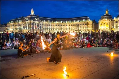 Quelle ville française est la plus belle destination au monde pour le tourisme, selon le guide Lonely Planet ?