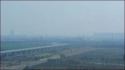 Dans quel pays se trouve le pont le plus long du monde ?