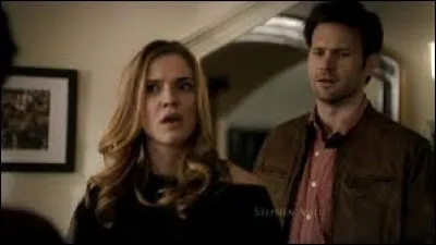 Qui sont cette jeune femme et son copain ?