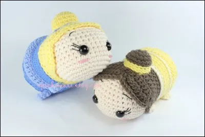 Qui est ce Tsum Tsum blond (sur le haut) ?