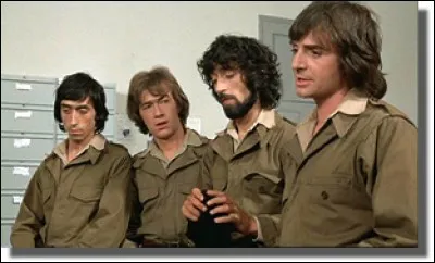 Le mot commence par "L'ami" :