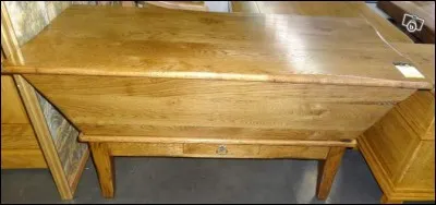 Le mot commence par "L'ami" :