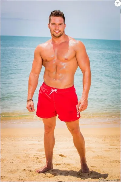 Est-ce que J-C avait des ex dans le programme ?