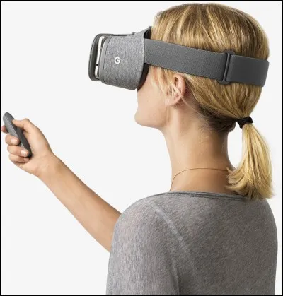En plus du moteur de recherche, l'entreprise tente de se diversifier. Google a d'ailleurs sorti en octobre 2016 un casque de réalité virtuelle. Quel est son nom ?