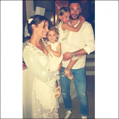Les deux filles d'Hugo et Marine Lloris se prénomment...