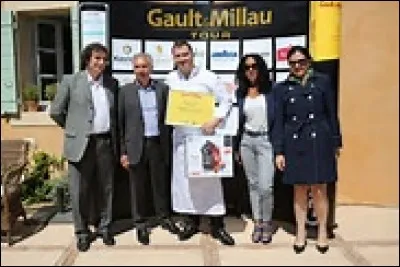 En 1972 la cuisine traditionnelle subit une révolution par certains grands chefs (Gault, Millau) ; comment a-t-on appelé cela ?