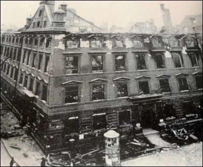 Cependant l'immense majorité des fossiles découverts par Ernst Stromer furent détruits...