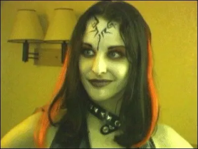 La bien-nommée Goth est dans le petit budget :