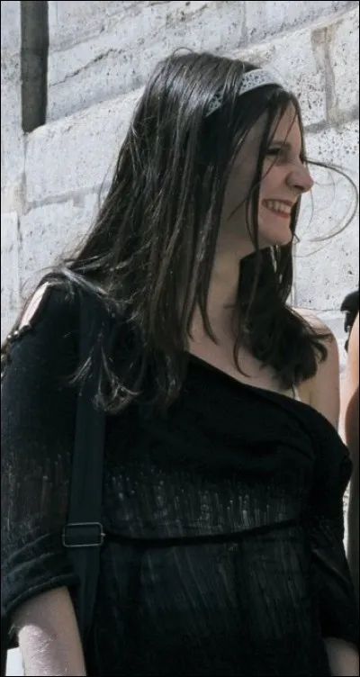 Margot se suicide avec un cure-dent dans :