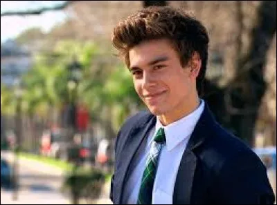 De qui Gastón tombe-t-il amoureux ?