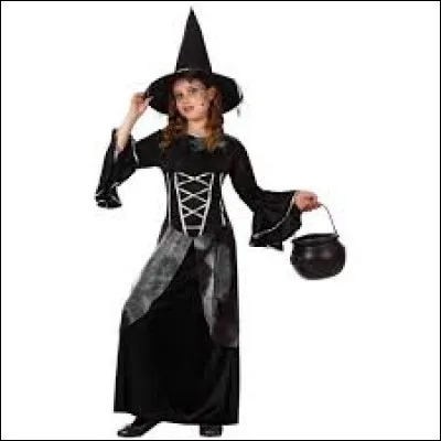 En quoi cette fille est-elle d&eacute;guis&eacute; ?