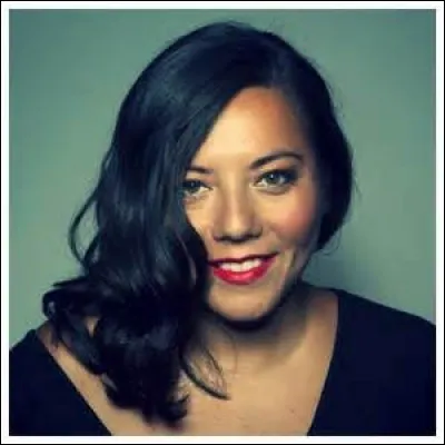 Comment se prénomme la nouvelle recrue du camping ?