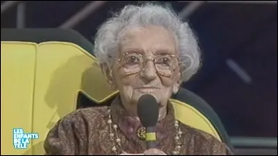 Dans cette émission de Christophe Dechavanne, Christian Clavier se retrouve confronté à des centenaires !