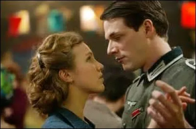 Comment se prénommait l'amoureux allemand de Lucienne ?