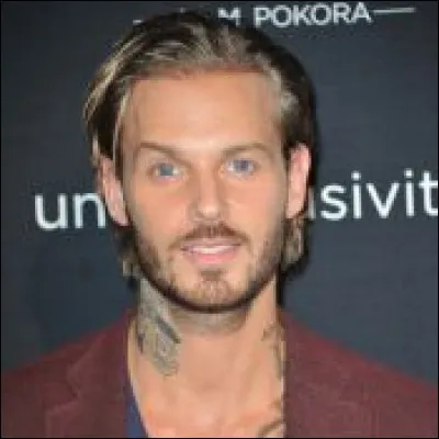 Quelle est sa marque de vêtements ?