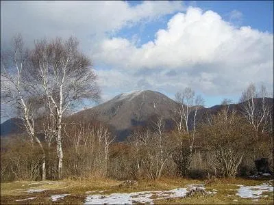 Quel est le nom du plus haut volcan de la prfecture de Gumna ?