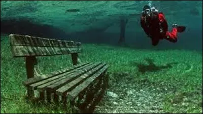 Quelle couleur domine chez le Grüner See ?