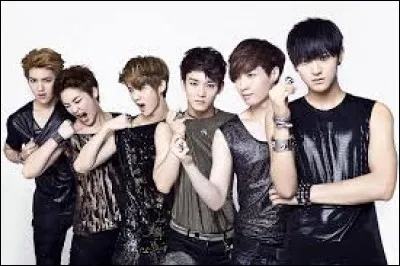 Quels membres de EXO-M sont Coréens ?