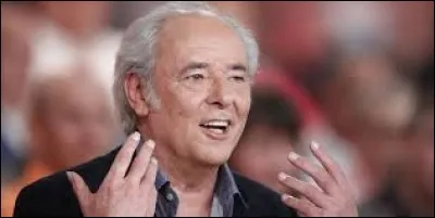 Trouvez les initiales de cette personne et ensuite ce qu'elles peuvent désigner.