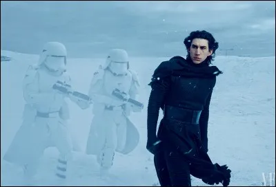 Qu'est-il arrivé à Kylo Ren à la fin de l'épisode 7 ?