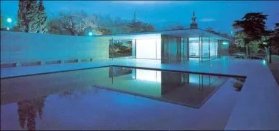 Qui a construit le Pavillon de Barcelone ?