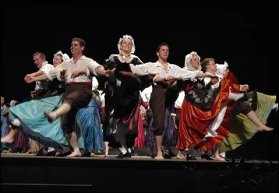 Où ces personnes ont-elles dansé ?