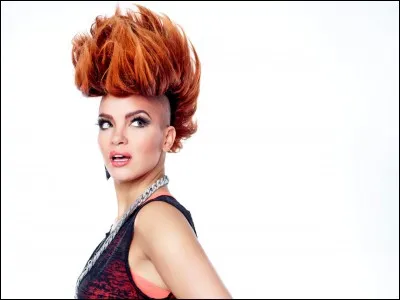 Quel est le nom de cette star ?