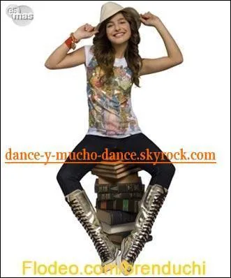 Antonella est la chef du groupe :