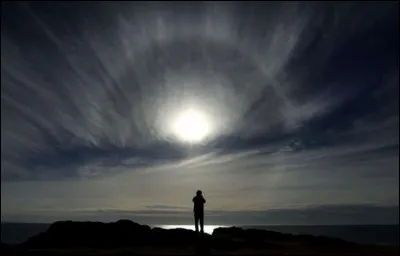 Qui chantait "La vie m'apprend rien" ?