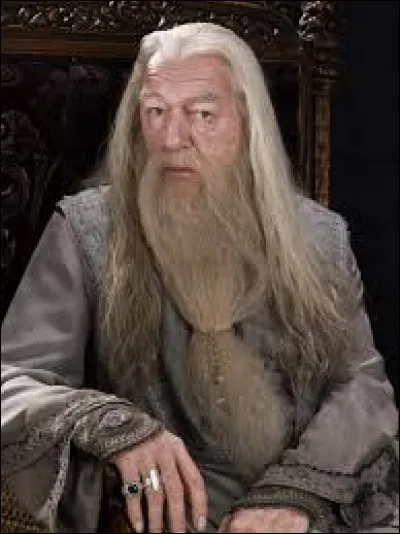 Quel est le nom COMPLET d'Albus Dumbledore ?