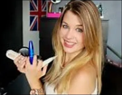 Qui est l'ex d'Enjoyphoenix ?