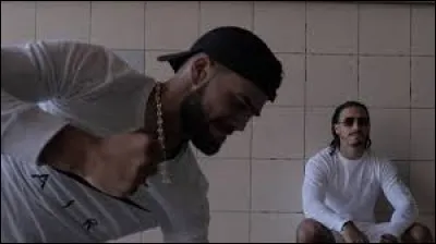 N - En 2016, quel groupe de rap a fait un grand succès avec sa chanson "Naha" ?