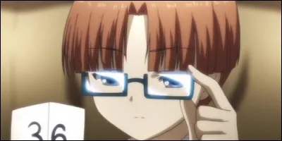 Qui, dans "Angel Beats", est capable de programmer et d'infiltrer des systèmes informatiques ?