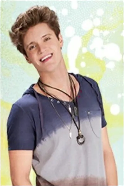 Nicolas est amoureux de