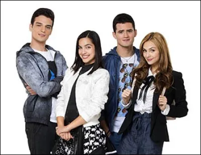 Comment s'appelle le garçon qui plaît à Franky ?