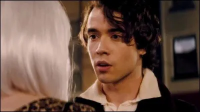 Combien mesure-t-il ? ... m