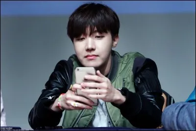 Qui étaient les premiers Traînée de Bangtan avec J-Hope ?